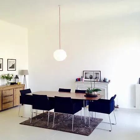Carre D'or Appartement *